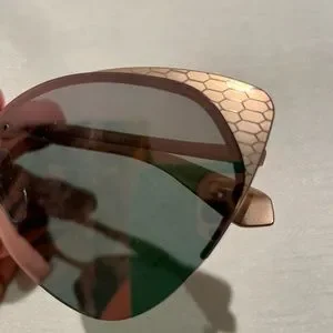 BVLGARI | Accessories | Bulgari Sunglasses Gold Cat Shape  display picture 2